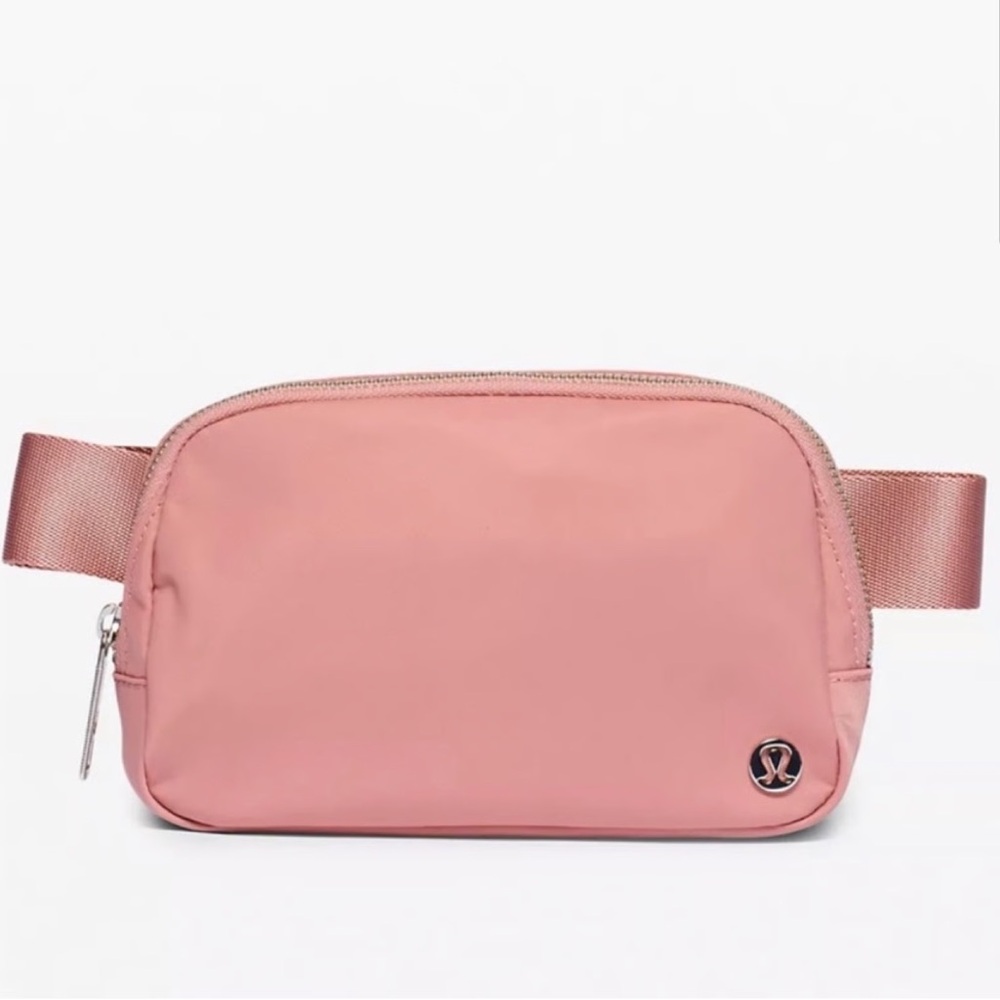 NWT Lululemon Everywhere Belt Bag 1L – Pastel Pink